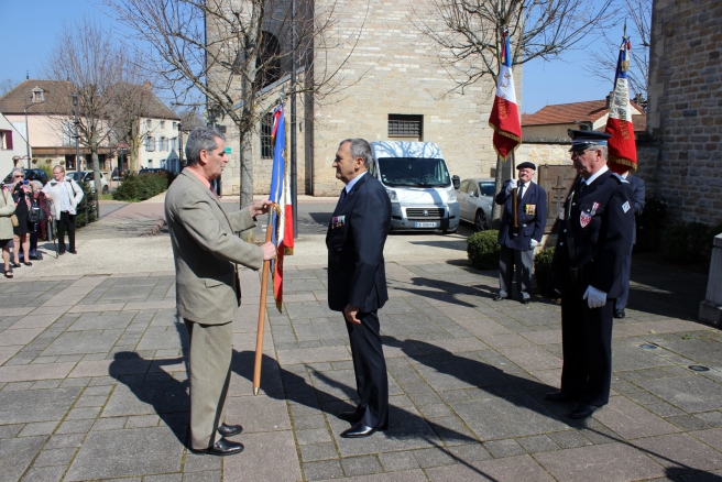 Réunion régionale Bougogne, Marsannnay-la-Cote, remise du nouveau drapeau, 18 mars 2016