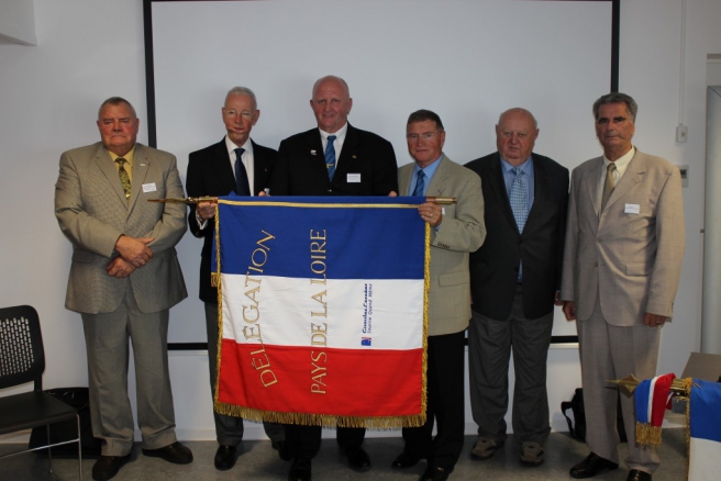 Réunion régionale Bretagne - Pays de la Loire, Pléneuf-Val-André, remise du nouveau drapeau, 7 septembre 2016